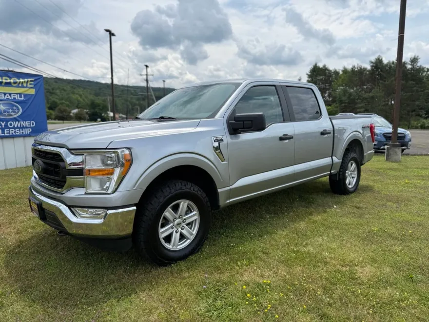 2022 Ford F-150 XLT photo 1