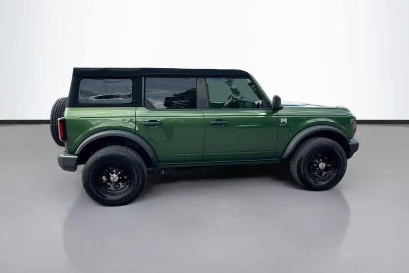 2023 Ford Bronco Big Bend photo 1
