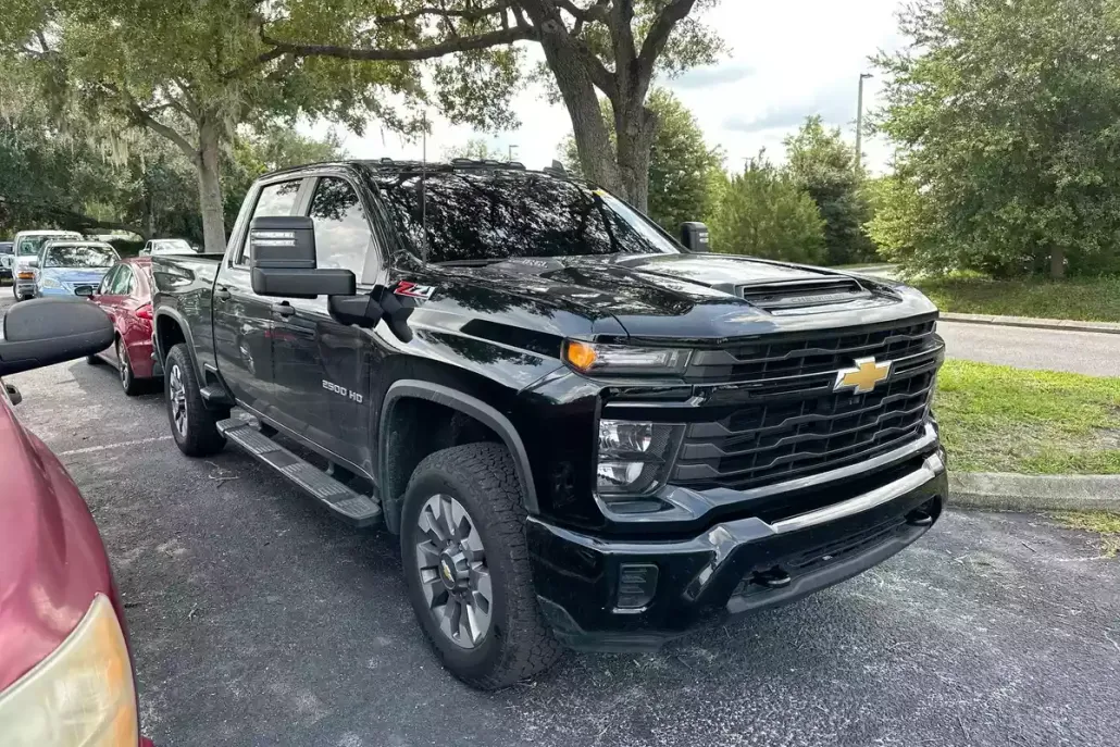 2024 Chevrolet Silverado 2500HD Custom photo 1