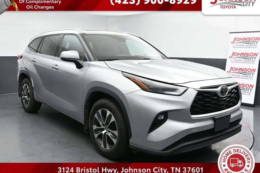 2022 Toyota Highlander XLE photo 1