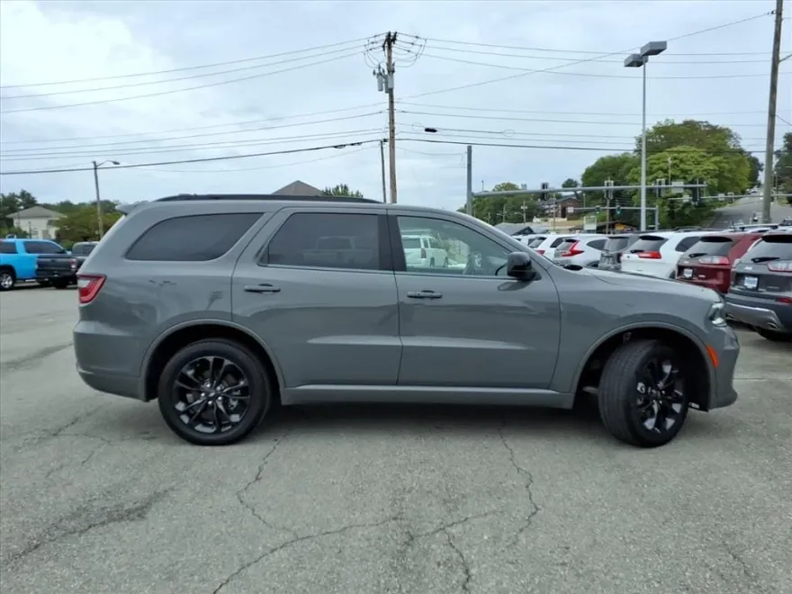 2023 Dodge Durango GT photo 1
