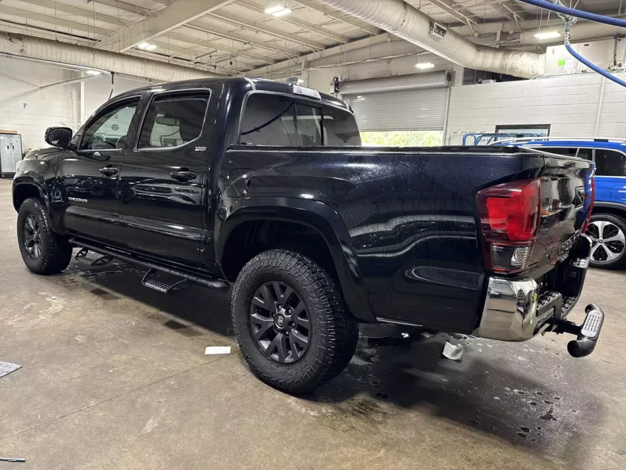 2020 Toyota Tacoma SR5 V6 photo 1