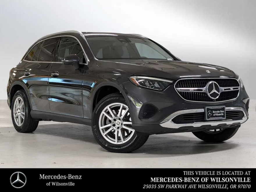 2023 Mercedes Benz GLC 300 4MATIC photo 1