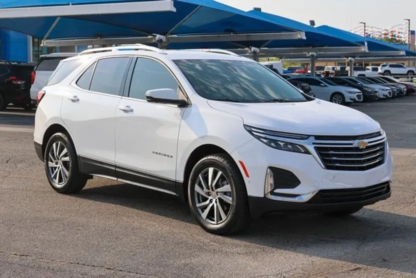2022 Chevrolet Equinox Premier photo 1