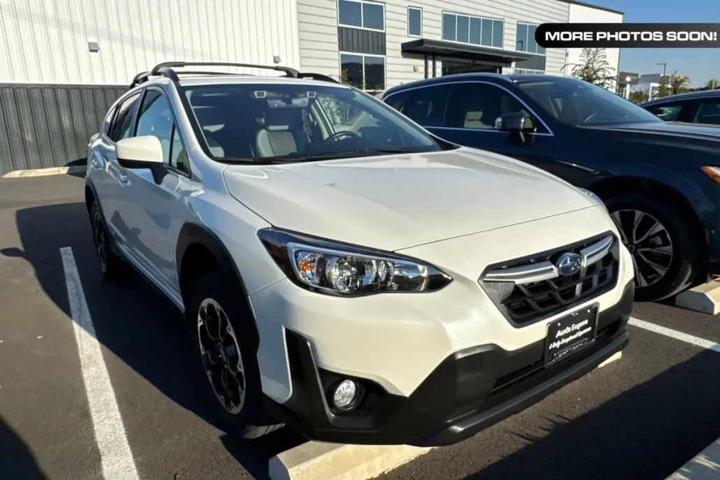2023 Subaru Crosstrek Premium photo 1