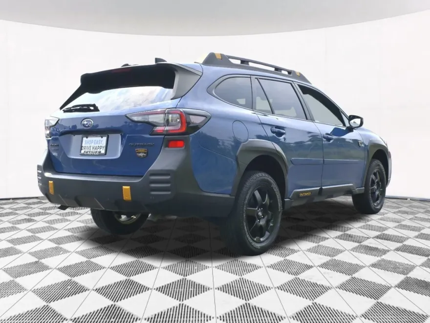 2022 Subaru Outback Wilderness photo 1