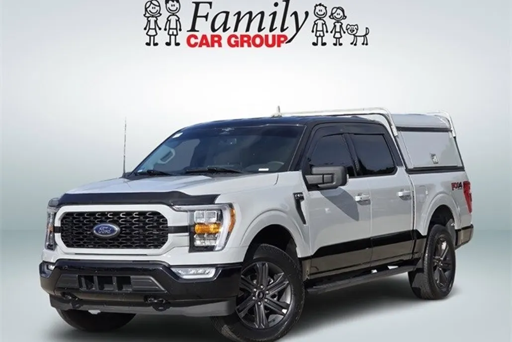 2023 Ford F-150 XLT photo 1