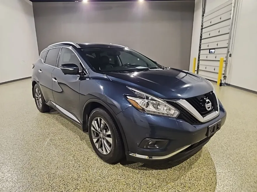 2015 Nissan Murano SL photo 1