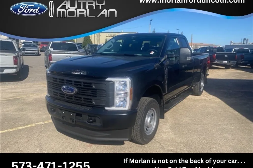 2025 Ford F-350 XL photo 1
