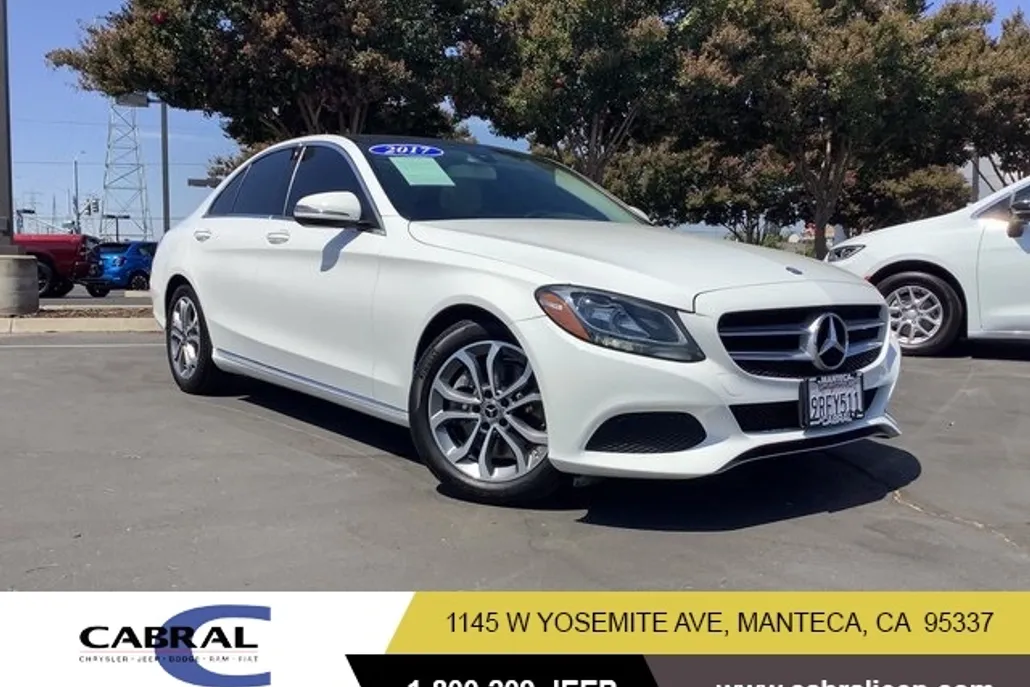 2017 Mercedes Benz C 300 photo 1