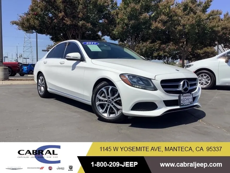 2017 Mercedes Benz C 300 photo 1