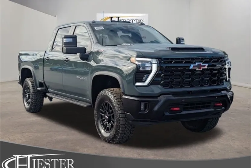 2026 Chevrolet Silverado 2500HD ZR2 photo 1