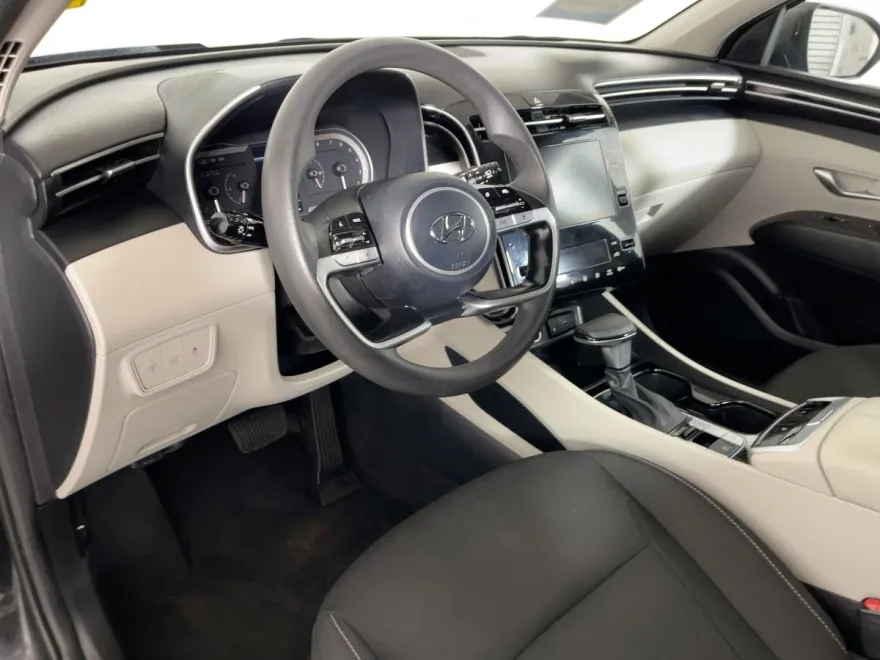 2024 Hyundai Tucson SEL photo 1