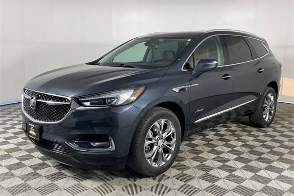 2018 Buick Enclave Avenir Sport photo 1