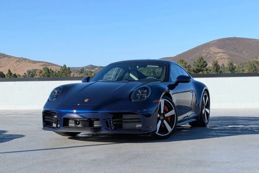 2025 Porsche 911 S photo 1