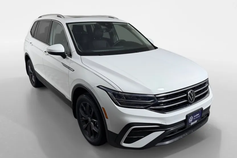 2022 Volkswagen Tiguan SE photo 1