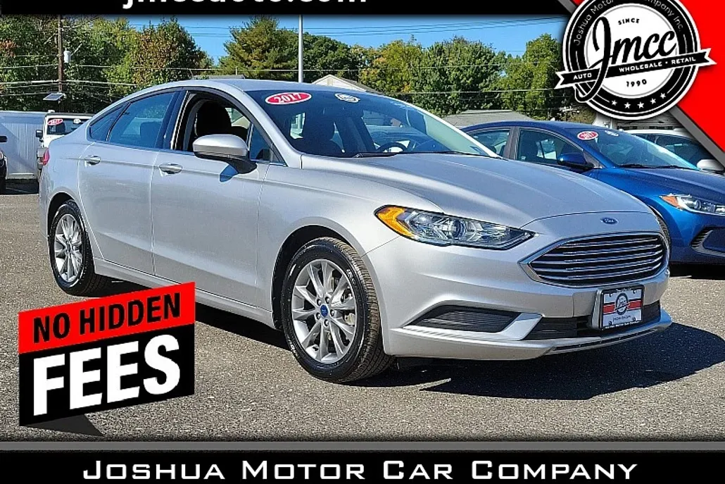 2017 Ford Fusion SE photo 1