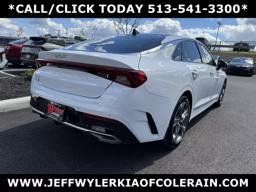 2024 Kia K5 EX photo 1