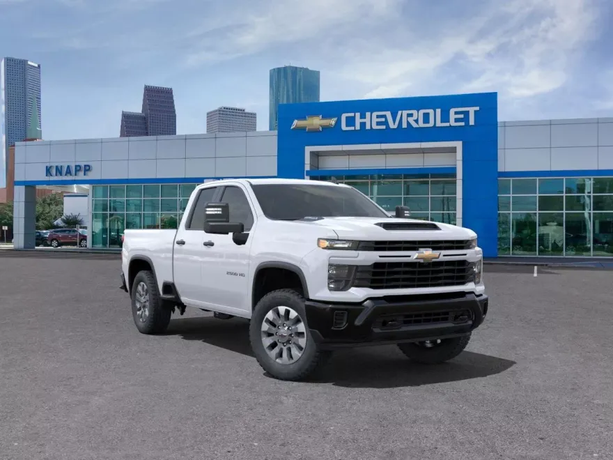 2025 Chevrolet Silverado 2500HD Custom photo 1