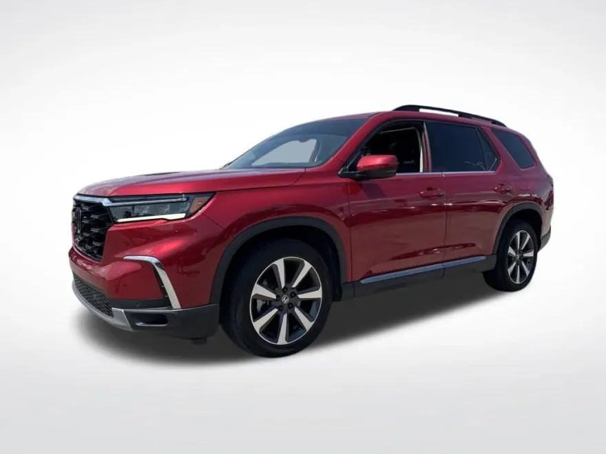 2023 Honda Pilot Touring photo 1