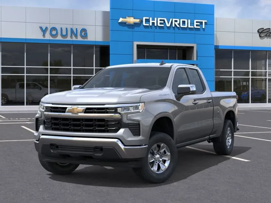 2026 Chevrolet Silverado 1500 LT photo 1