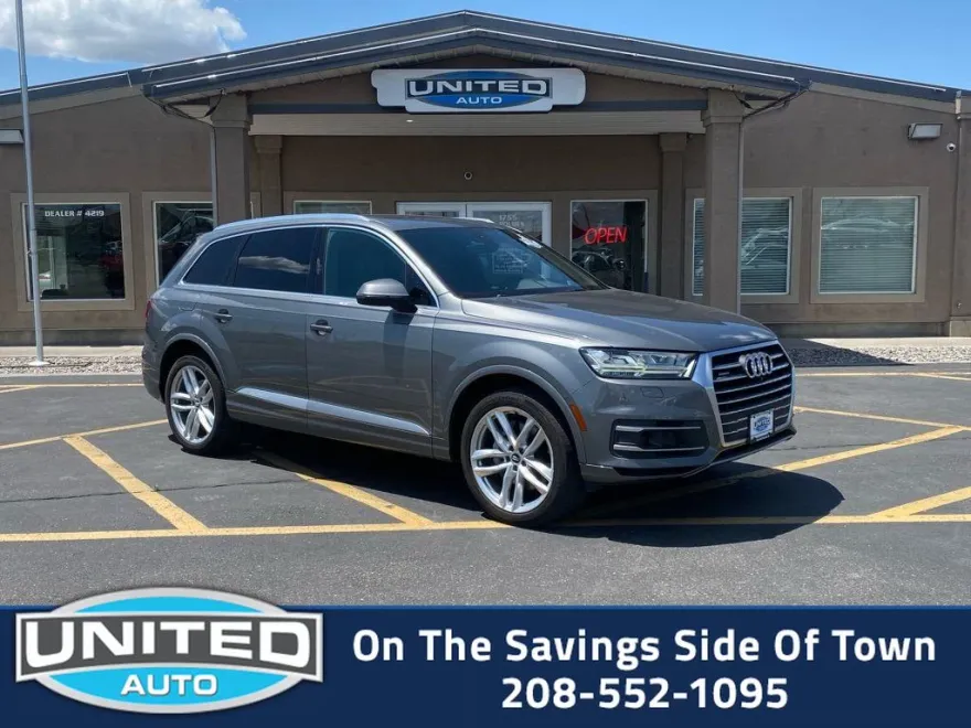 2017 Audi Q7 Prestige photo 1