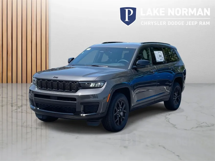 2025 Jeep Grand Cherokee Altitude X photo 1