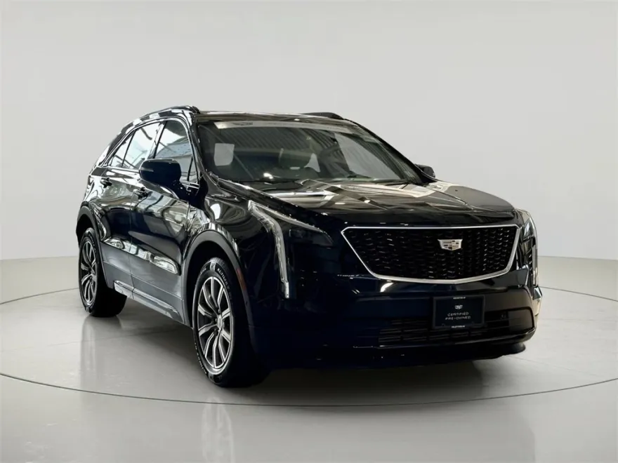 2022 Cadillac XT4 Sport photo 1