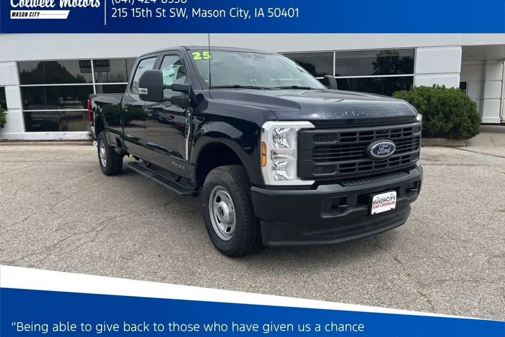 2025 Ford F-350 XL photo 1