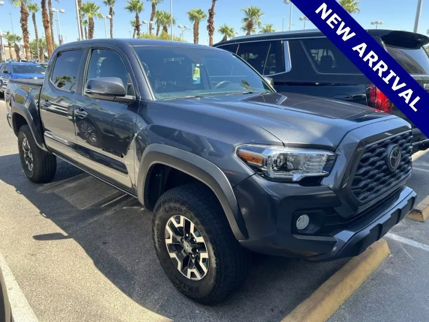 2022 Toyota Tacoma V6 photo 1