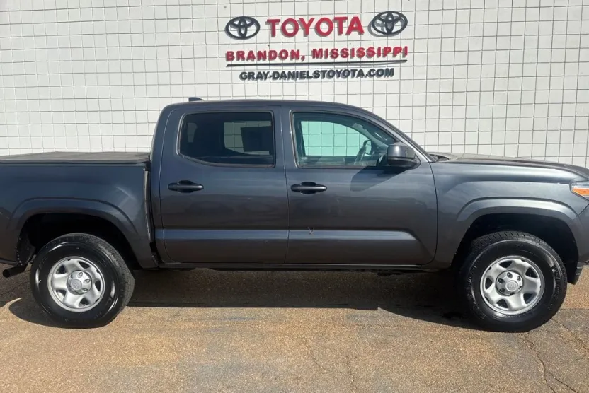 2021 Toyota Tacoma SR photo 1