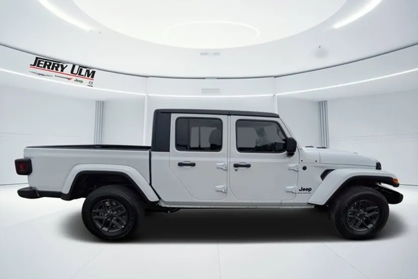 2025 Jeep Gladiator Sport S photo 1
