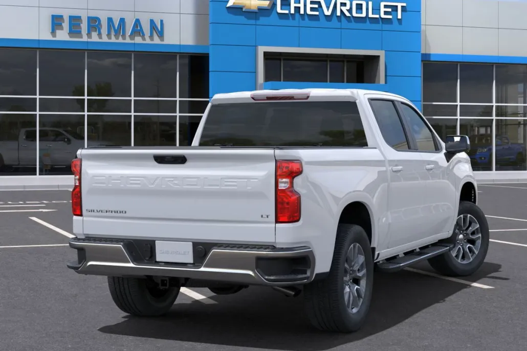 2025 Chevrolet Silverado 1500 LT photo 1