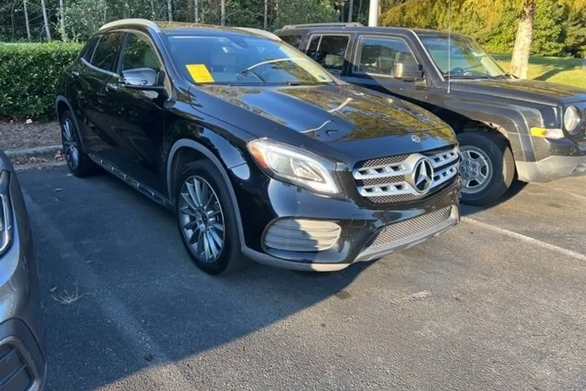2018 Mercedes Benz GLA 250 4MATIC photo 1