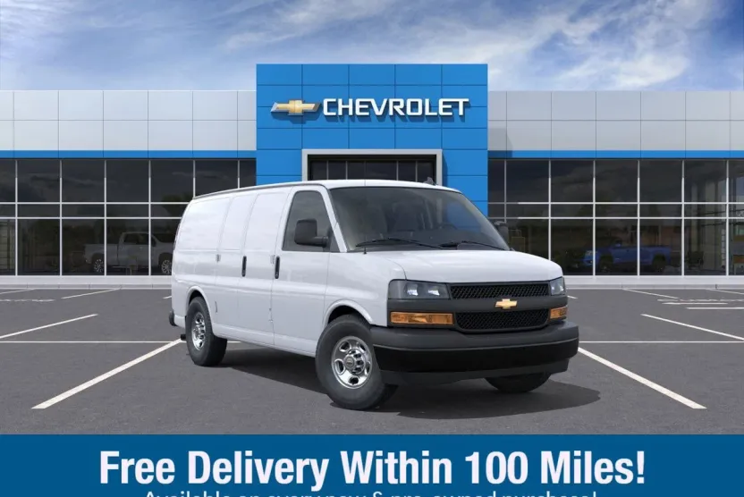 2025 Chevrolet Express Cargo 3500 photo 1