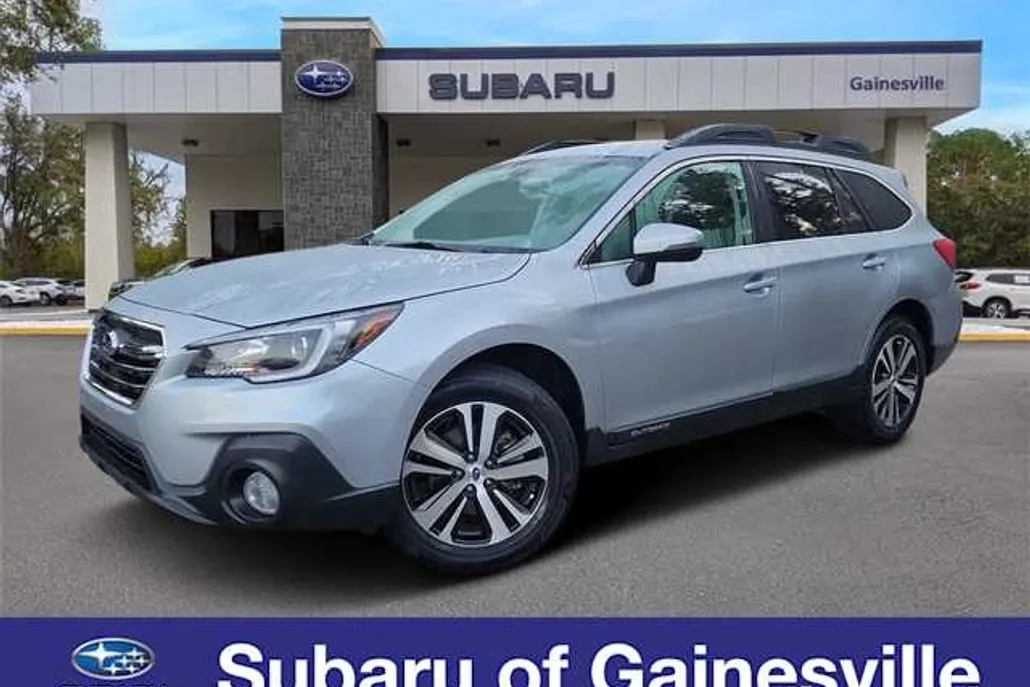 2019 Subaru Outback Limited photo 1
