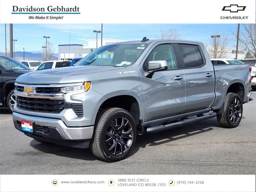 2025 Chevrolet Silverado 1500 LT photo 1