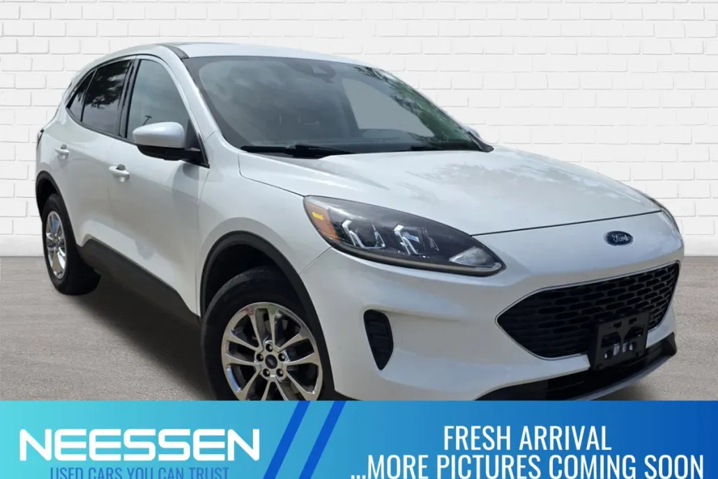 2021 Ford Escape SE photo 1