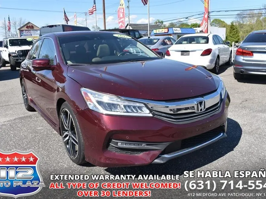 2017 Honda Accord Touring photo 1
