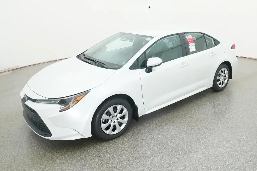 2026 Toyota Corolla LE photo 1