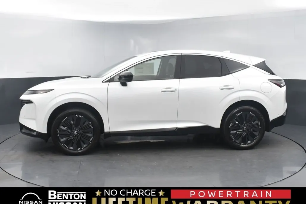 2025 Nissan Murano Platinum photo 1