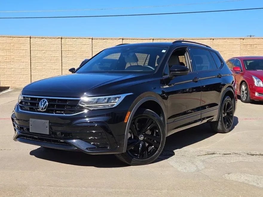 2023 Volkswagen Tiguan SE R-Line Black photo 1