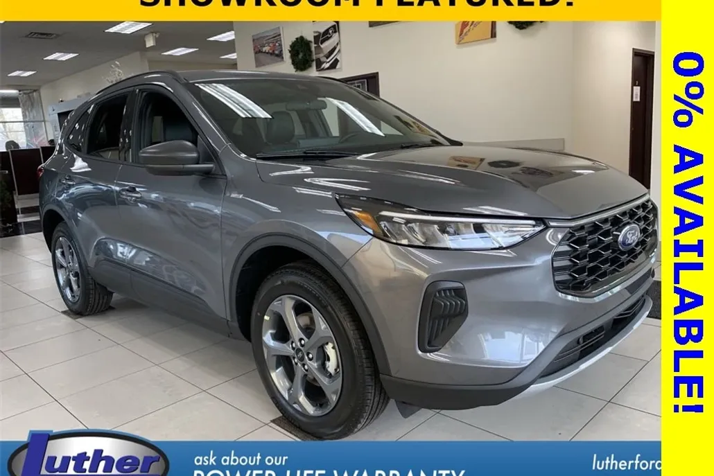 2025 Ford Escape ST-Line photo 1