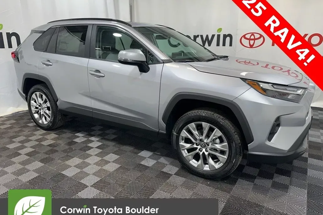2025 Toyota RAV4 XLE Premium photo 1