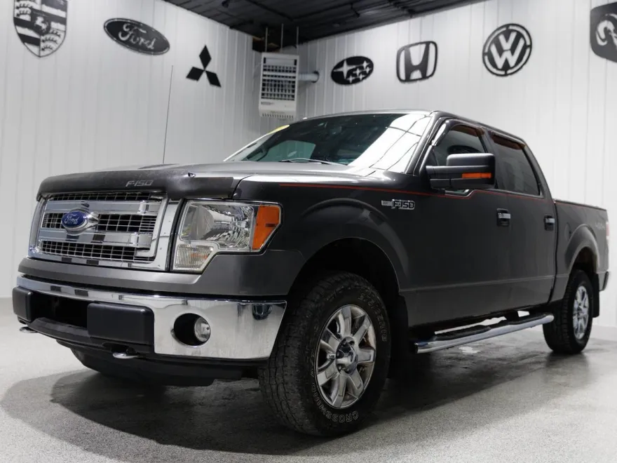 2013 Ford F-150 XLT photo 1