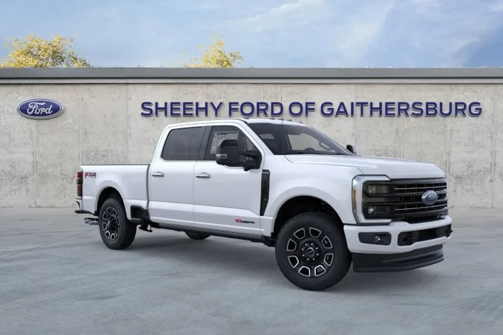 2025 Ford F-350 photo 1