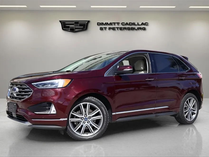 2019 Ford Edge Titanium photo 1