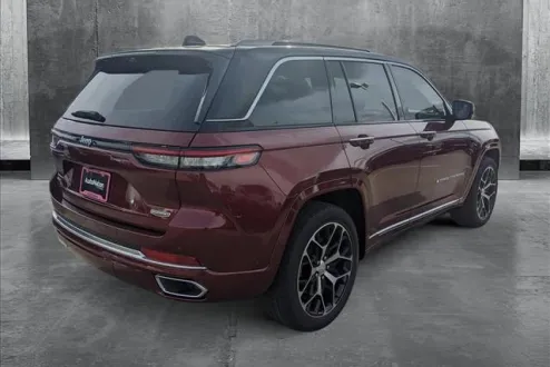 2024 Jeep Grand Cherokee 4xe Summit Reserve photo 2