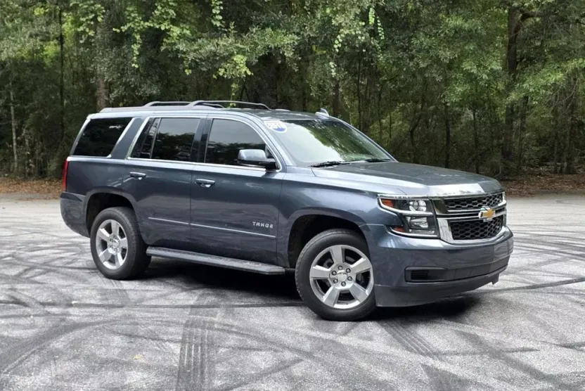 2019 Chevrolet Tahoe LS photo 1