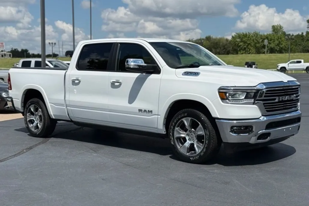 2022 Ram 1500 Laramie photo 1